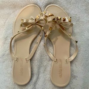 Olivia Miller studded thong sandals in size 8